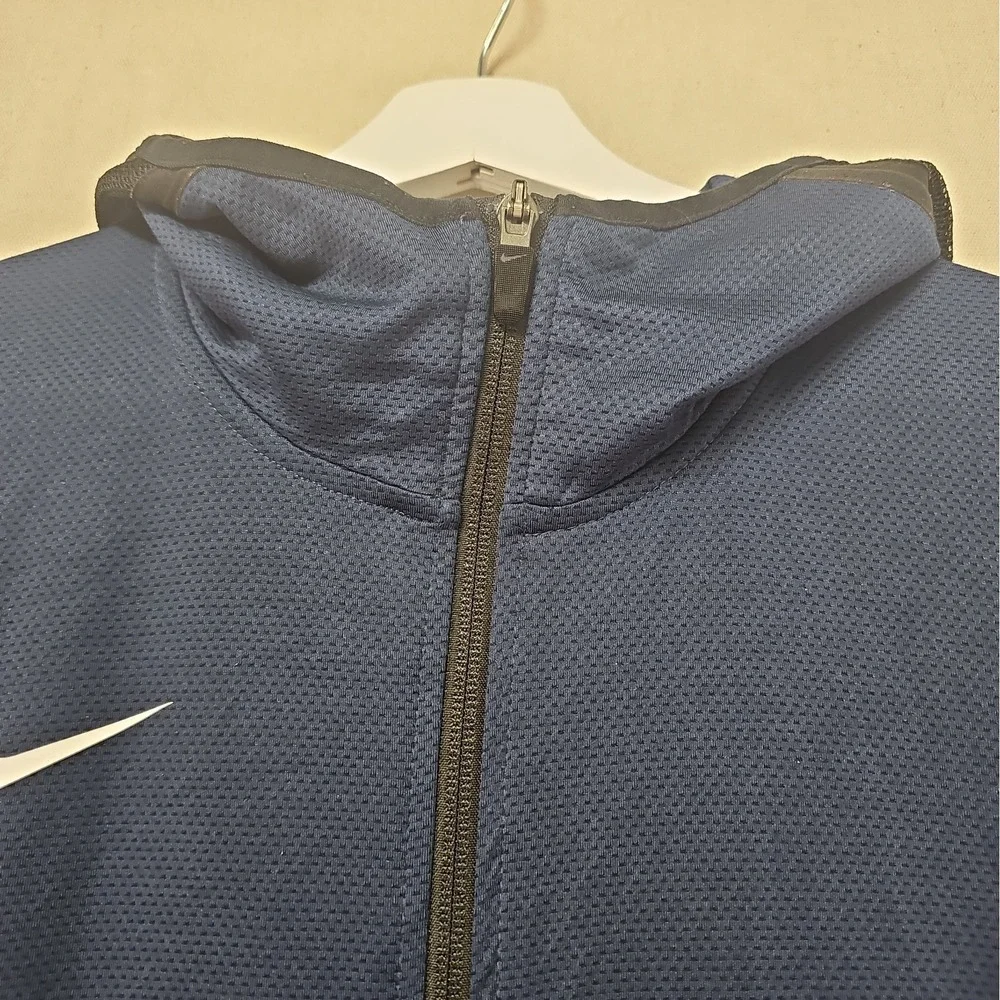 Nike Hoodie Men's Medium Blue Therma Flex Showtime Basketball Dri-Fit AT5347-419